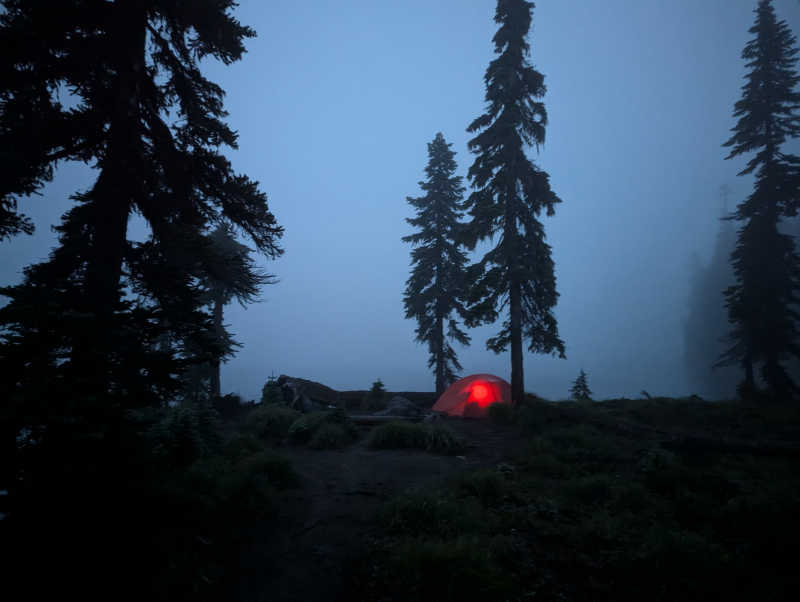 Crinis creta tepidus vinitor apto.